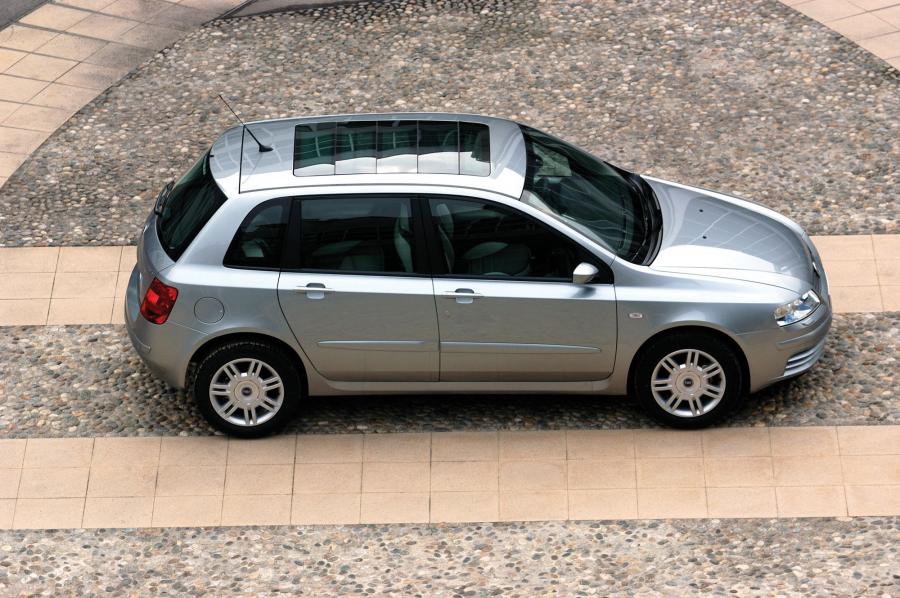  Fiat Stilo 2002 года  (фото 58 из 177)
